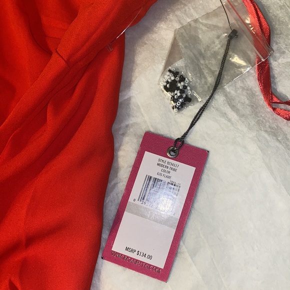 vince camuto modern tribe top flame - Picture 2 of 9